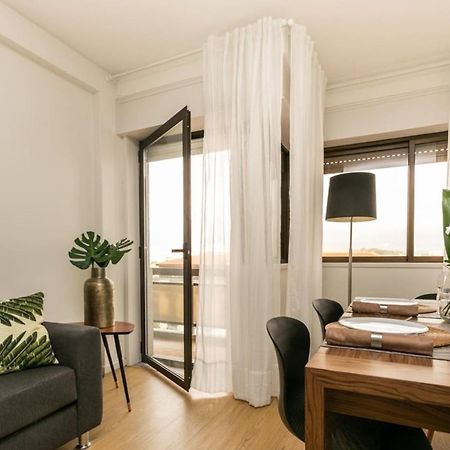 Aposentus - Elegant Functionality Porto Downtown Apartamento Exterior foto