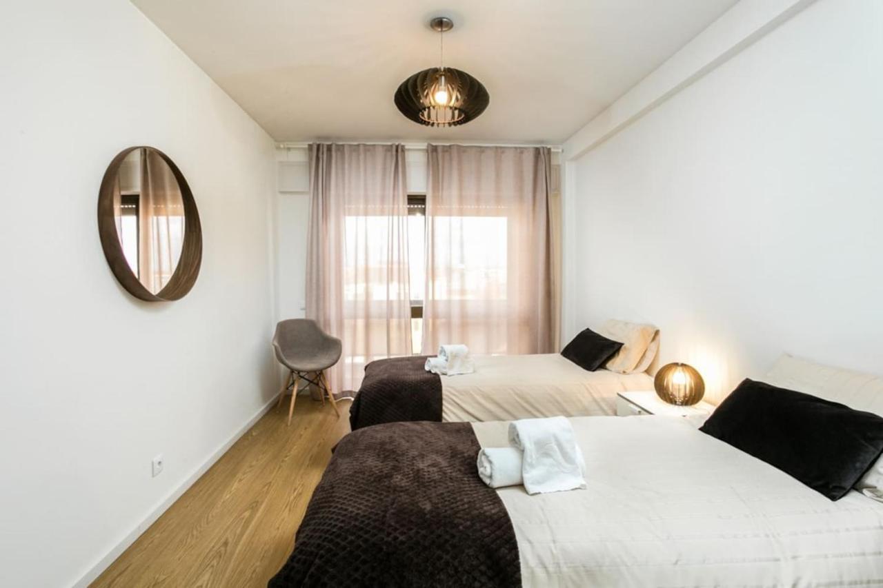 Aposentus - Elegant Functionality Porto Downtown Apartamento Exterior foto
