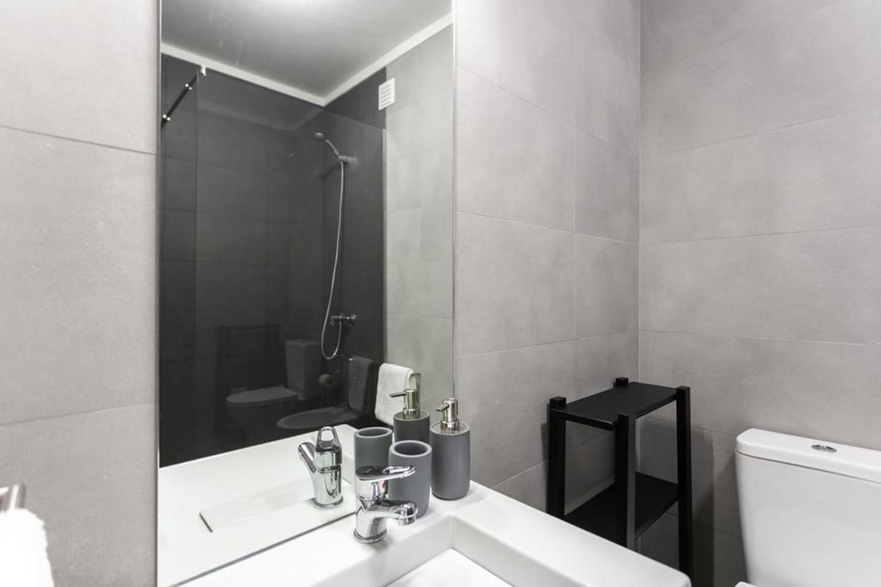 Aposentus - Elegant Functionality Porto Downtown Apartamento Exterior foto