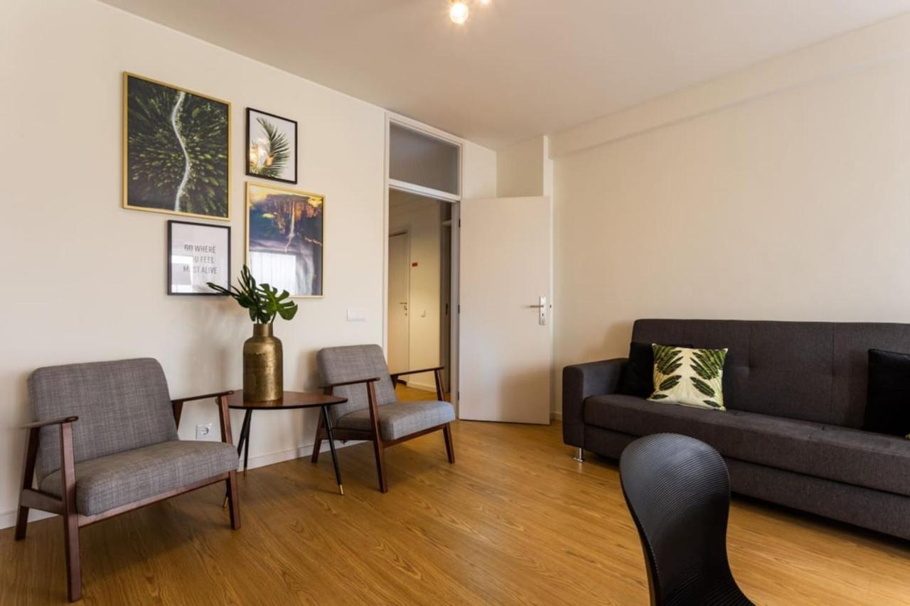 Aposentus - Elegant Functionality Porto Downtown Apartamento Exterior foto