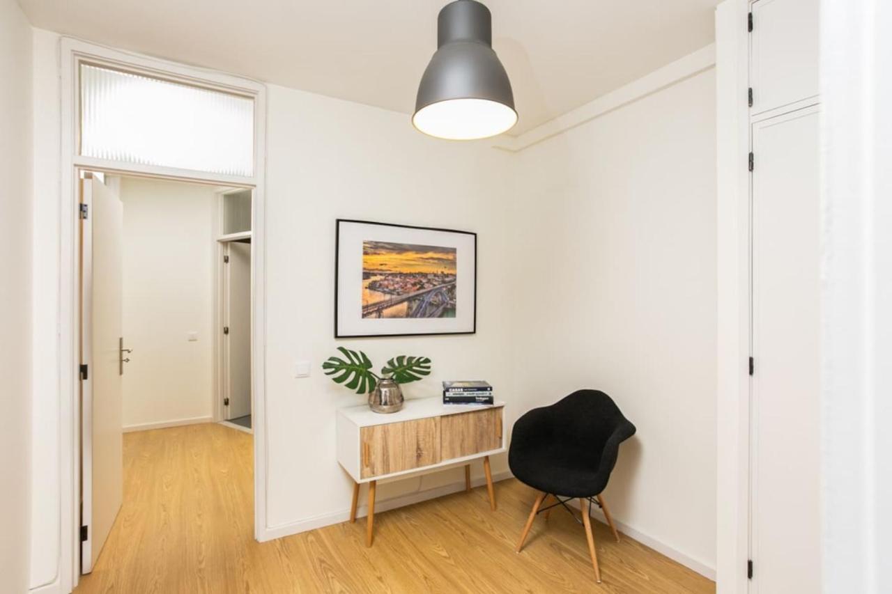 Aposentus - Elegant Functionality Porto Downtown Apartamento Exterior foto